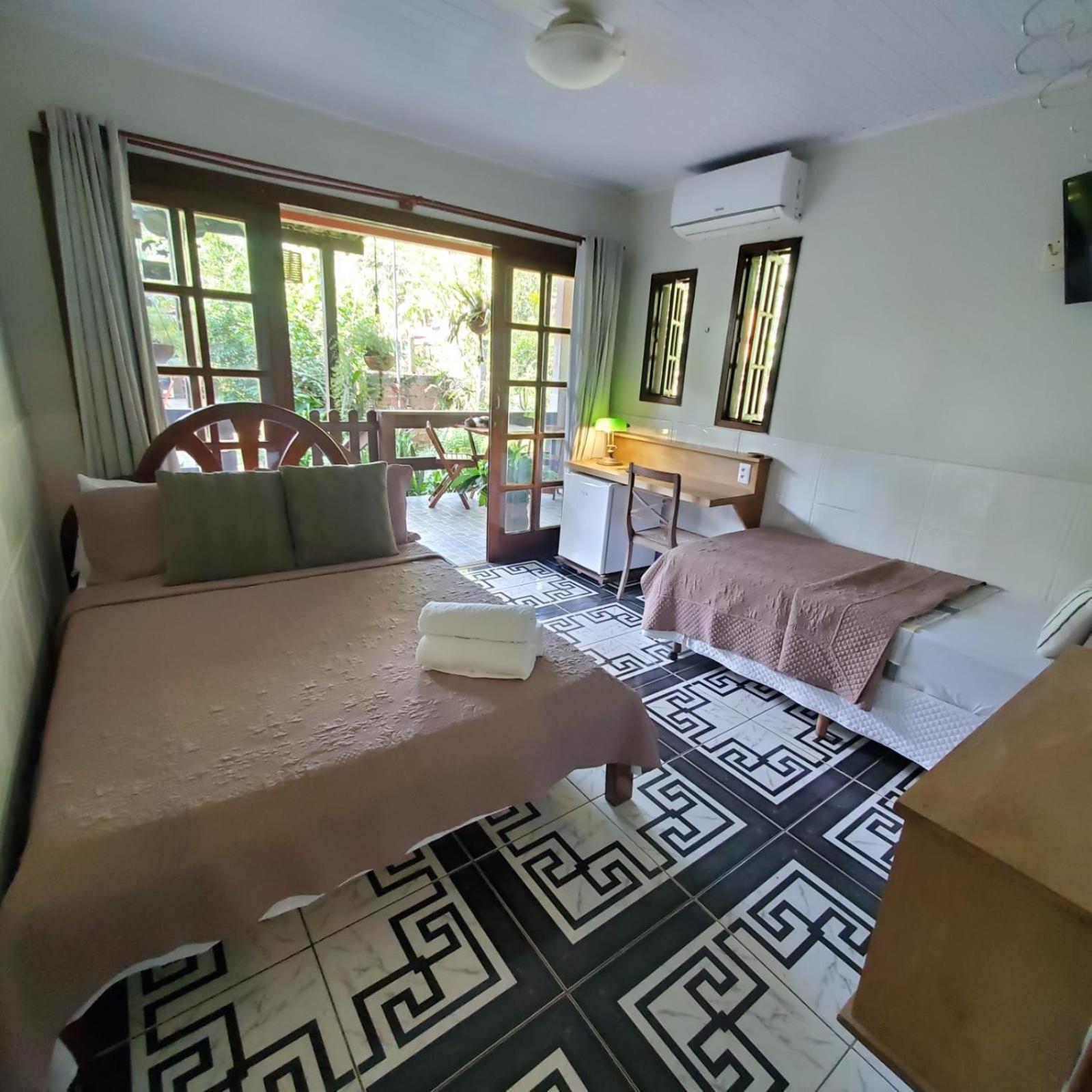 Casa Arariba - Ilha Grande - Abraão Eksteriør billede