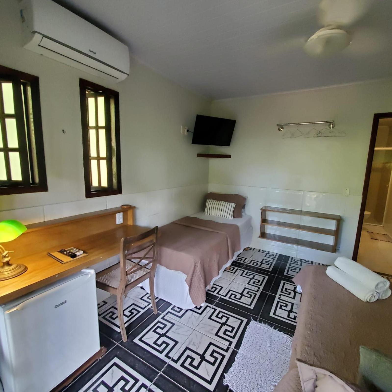 Casa Arariba - Ilha Grande - Abraão Eksteriør billede